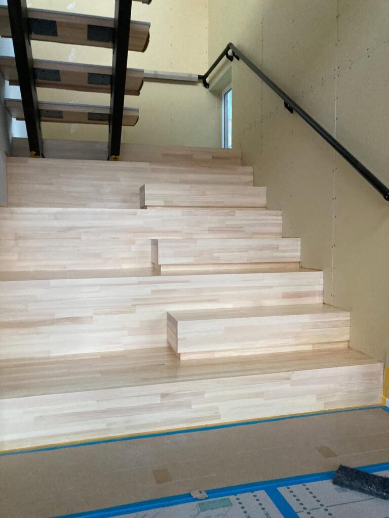 "やってみよう"シリーズ　階段編