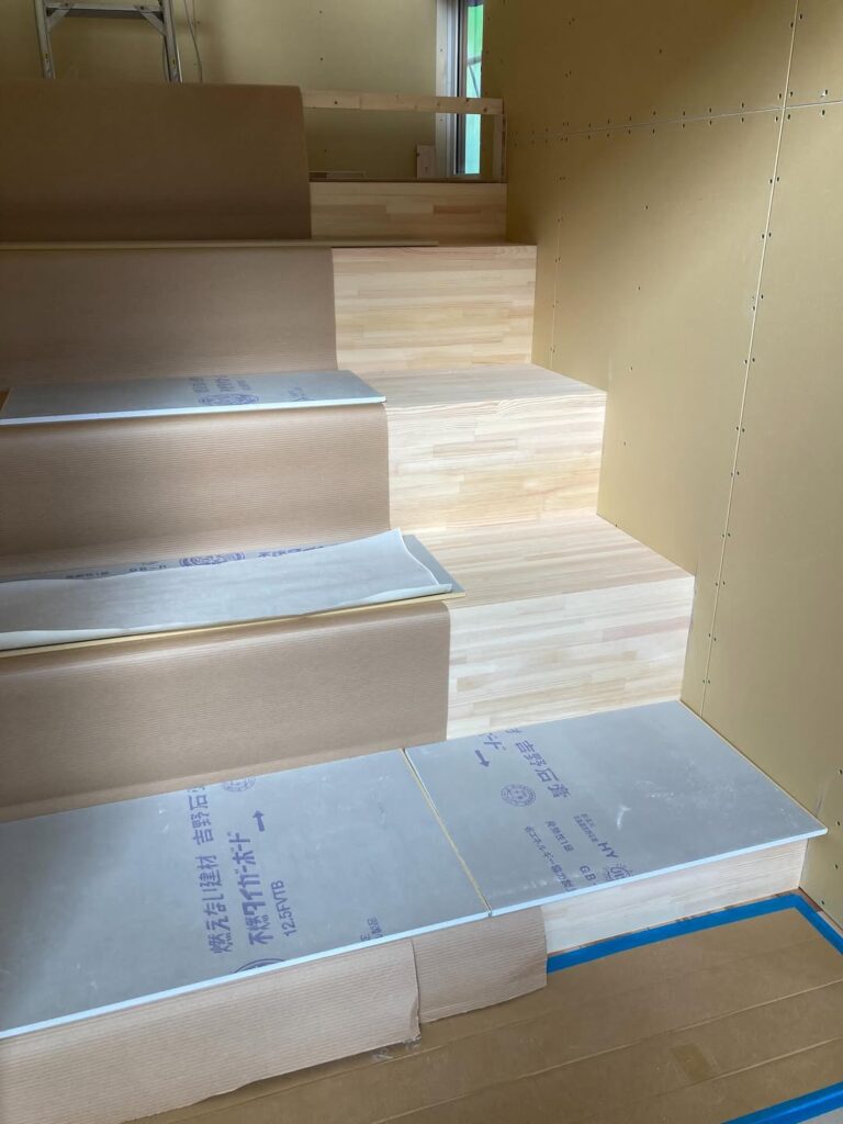 "やってみよう"シリーズ　階段編