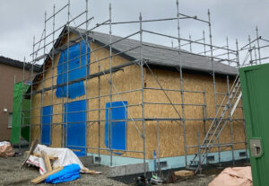 【帯広】機能性が加わる下屋根つけで家らしい暖かみ。