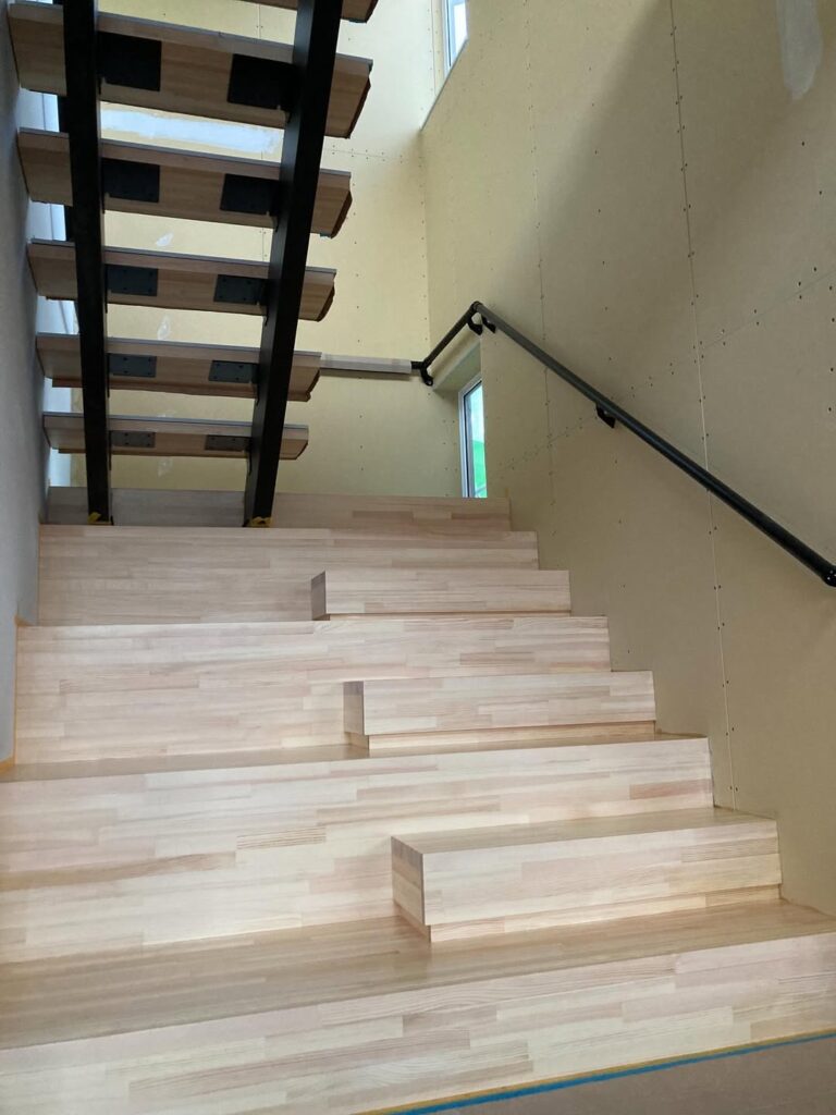 "やってみよう"シリーズ　階段編