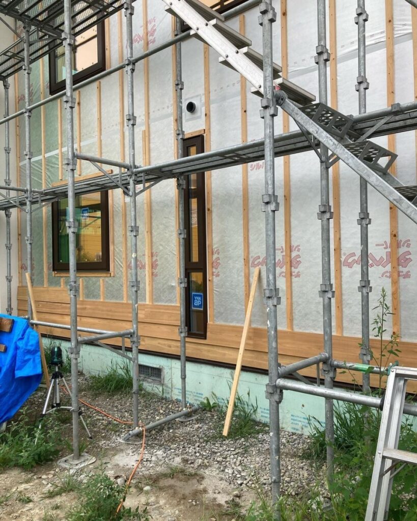 【幕別】サイディングを貼っています