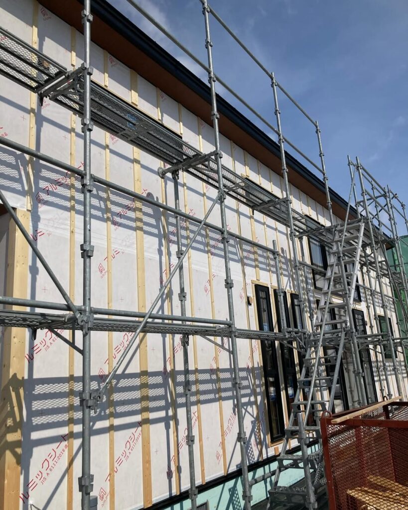 【清水町】各職人の綿密な連携、外観の仕上がりも楽しみです