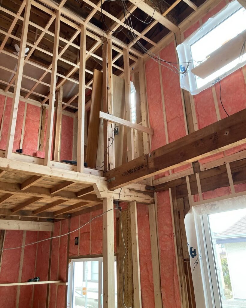 【帯広】古材を活かした吹き抜け作り完了