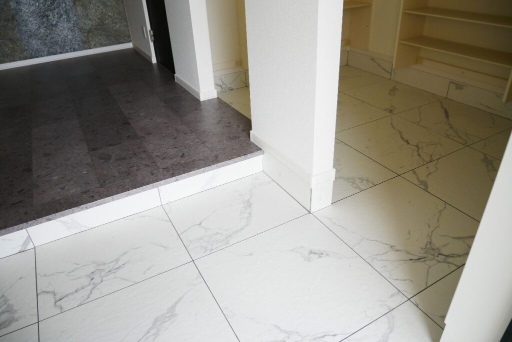 外観はアメリカン、室内はホテルライクなモダンデザインに 帯広市О邸