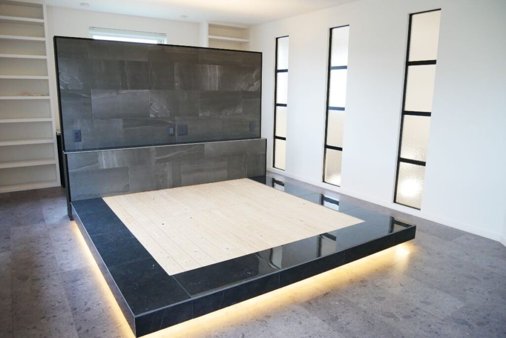 外観はアメリカン、室内はホテルライクなモダンデザインに 帯広市О邸