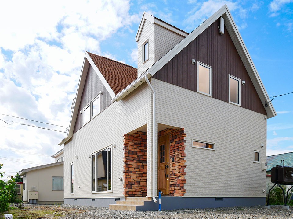 DIYでアンティークな味わい　帯広市T邸　2019年完成