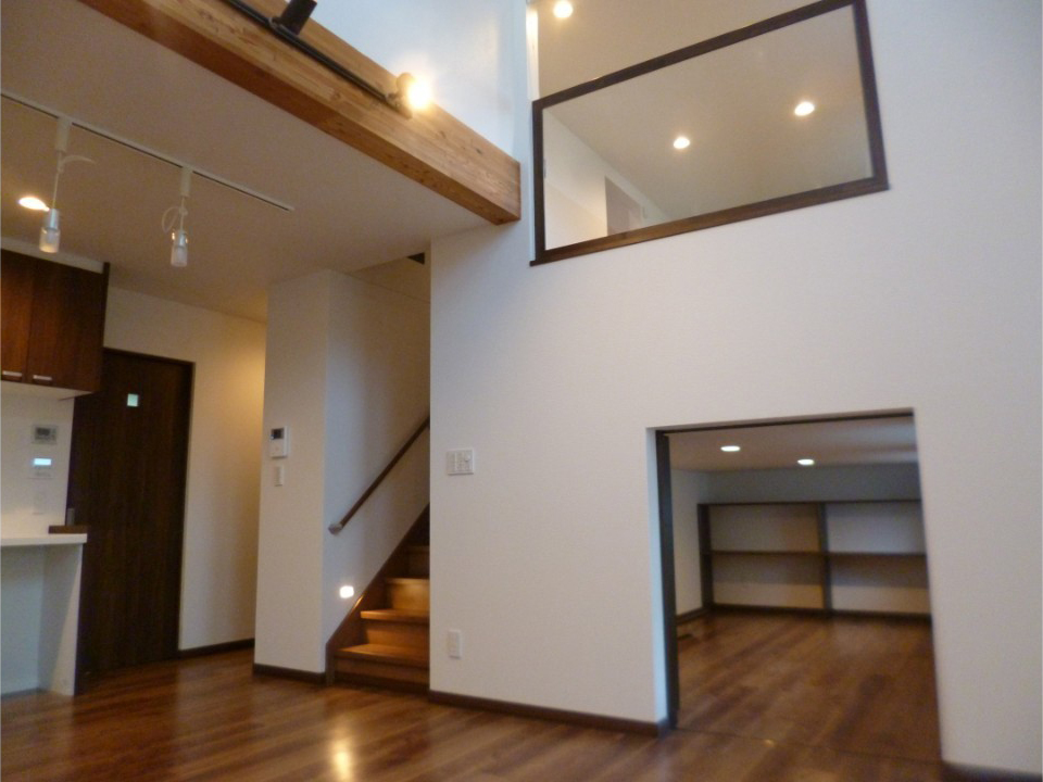 スキップフロアがあるちょっとモダンな家　幕別町U邸