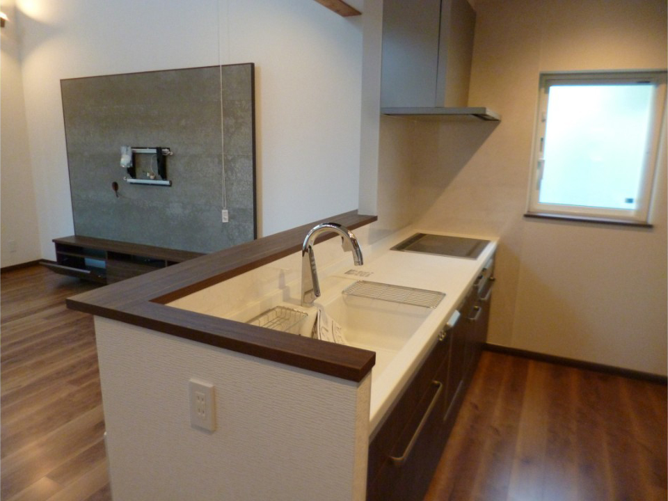 スキップフロアがあるちょっとモダンな家　幕別町U邸