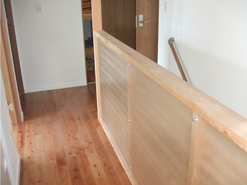 大きな窓と吹抜けで明るい雰囲気の家　帯広市Ｋ邸