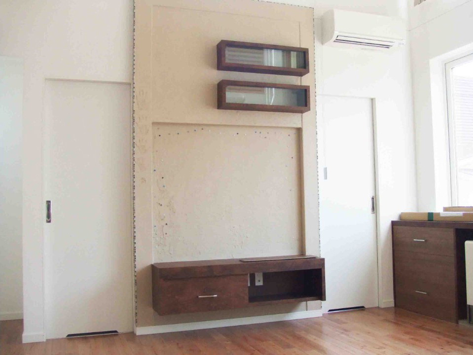 大きな窓と吹抜けで明るい雰囲気の家　帯広市Ｋ邸