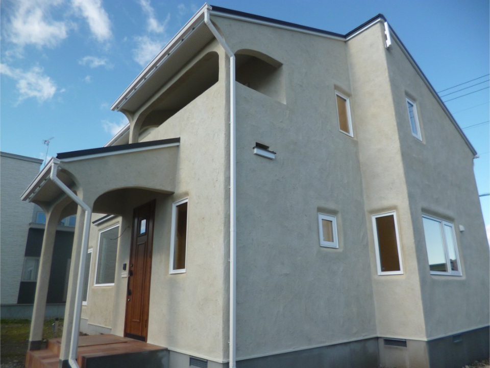 アンティークな建具が似合う家　幕別町C邸