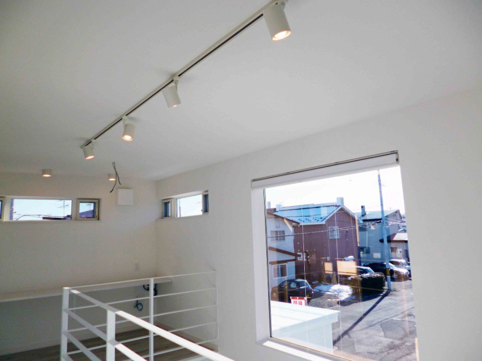 白と白の家 帯広市S邸