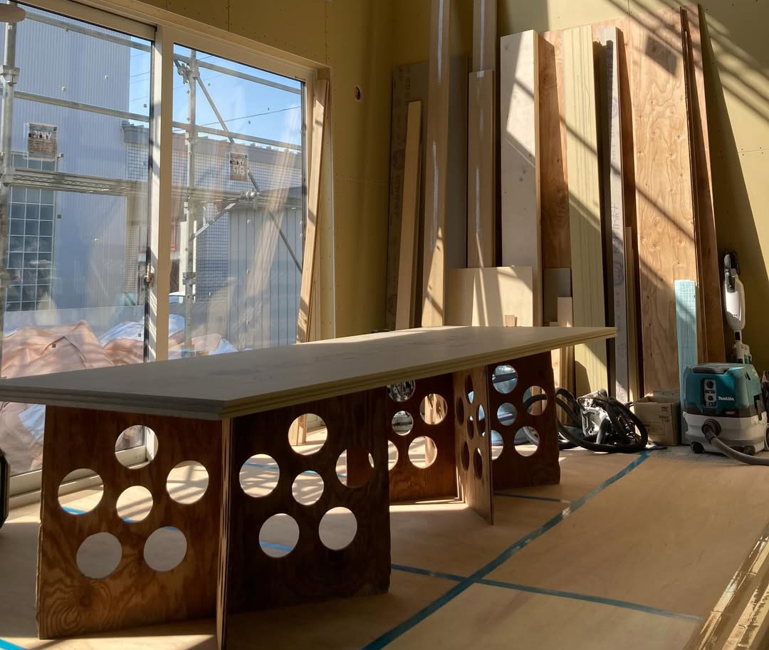 帯広の現場から。現場は、作業中でも常に綺麗で無ければならない、施主さんの思い、作業効率を考えても当たり前のことだ。